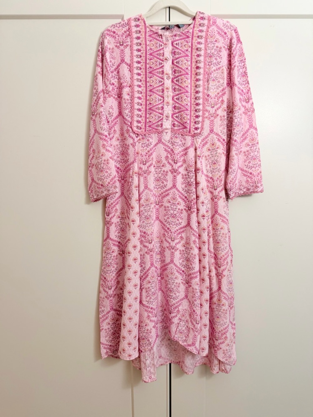 Aarke Ritu Kumar Pink Printed High-Low Kurta with Matching Pants - Picture 2 of 9